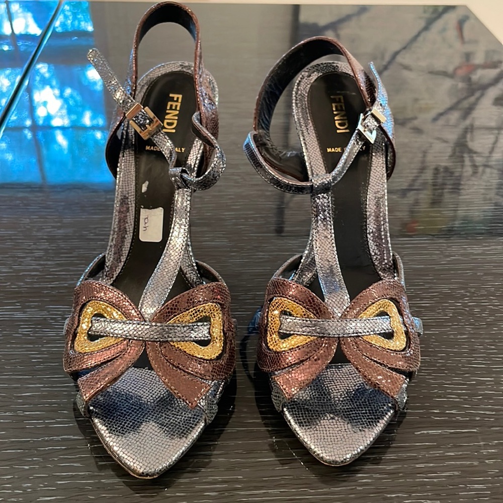 Fendi Unworn Heels Size 38